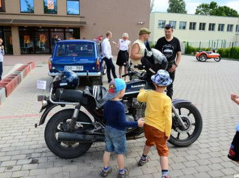 LATGALES RETRO AUTO MOTO CLUB MEETING IN S/C "SJUZANNA" PARKING