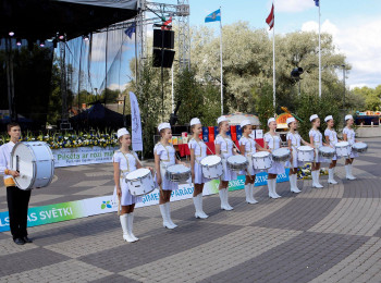 ПРАЗДНИК ГОРОДА РЕЗЕКНЕ - ПАРАД ДЕТСКИХ КОЛЯСОК 2018