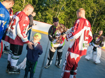 S/C "SJUZANNA" SUPPORTS INLINE HOCKEY TOURNAMENT "RED PUCK 2019"