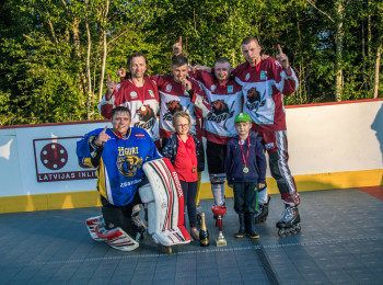 S/C "SJUZANNA" SUPPORTS INLINE HOCKEY TOURNAMENT "RED PUCK 2019"